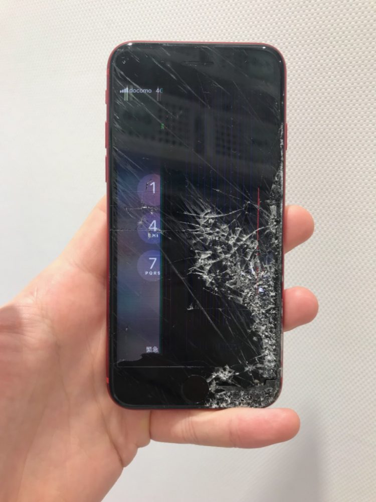 アイフォン8　液晶損傷