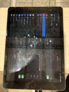 iPad修理前画像