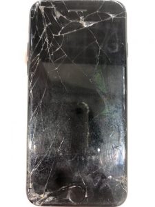 iPhoneXR　液晶破損