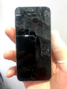 iPhone5s　修理前