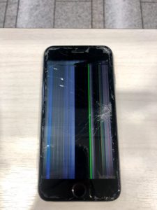 iPhone6s　修理前