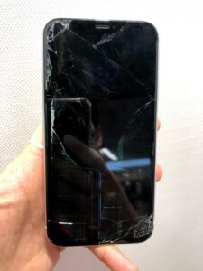 iPhoneXR　液晶崩壊