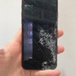 【iPhone8】液晶が崩壊して操作不能でも修理可能です(^^♪